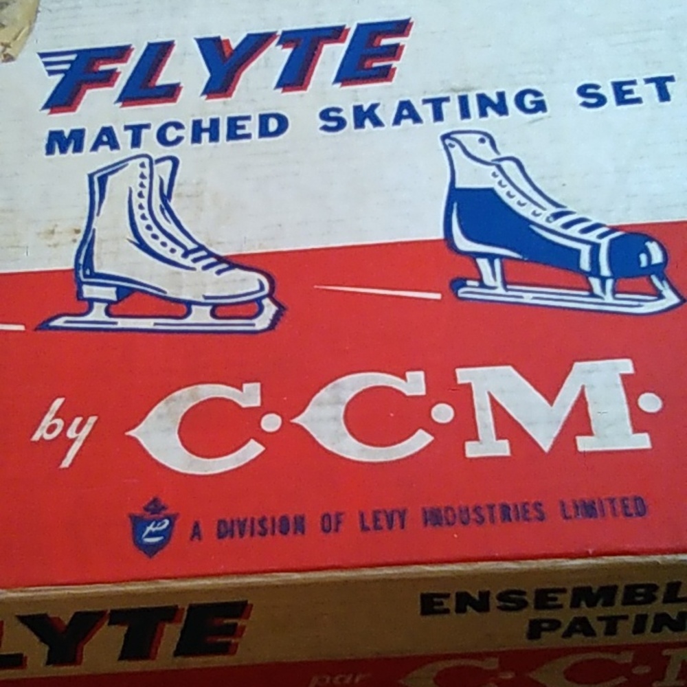 Pair of size 9, CCM skating shoes
